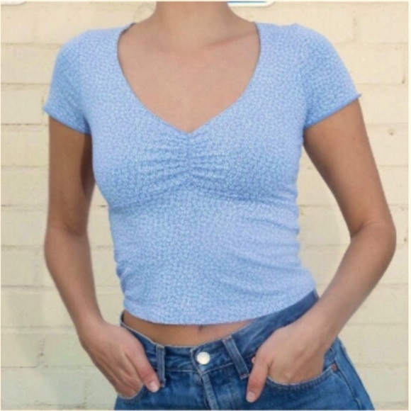 Brandy Melville Tops - Brandy Melville Gina floral blue & white top